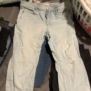 Lauren Conradr skinny jeans with distressed